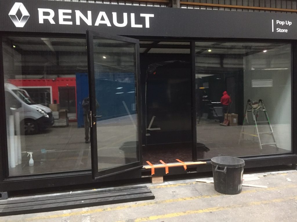 Façade magasin Renault